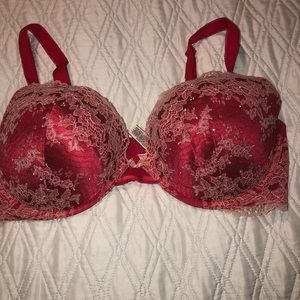 Holiday Collection Victoria’s Secret bra